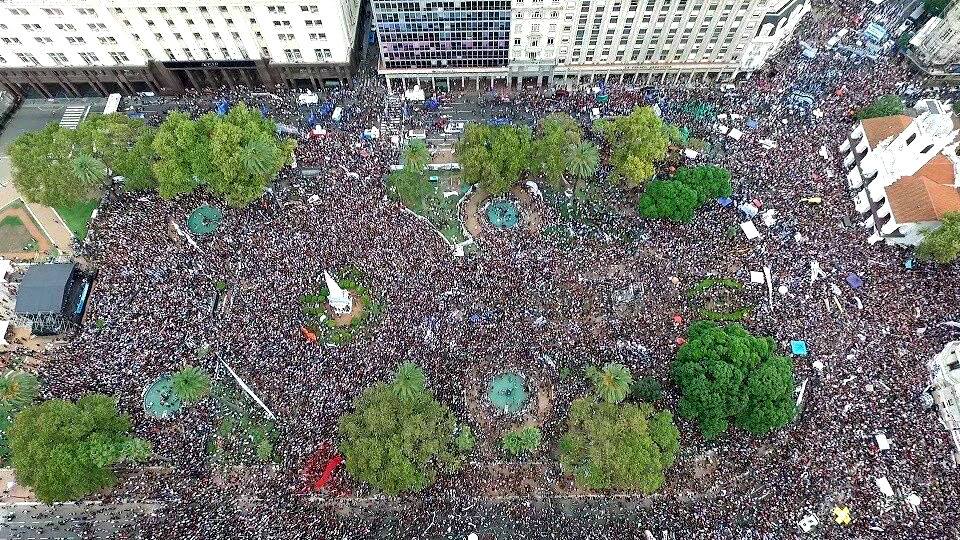 «Los 30 mil desaparecidos ¡Presentes»!